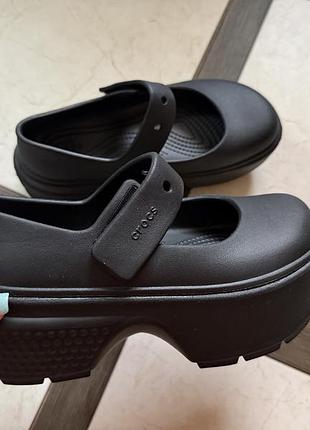 Жіночі туфлі crocs stomp mary jane 36 23 см