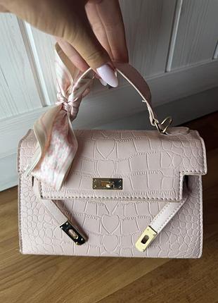 Нова рожева сумочка у стилі hermes