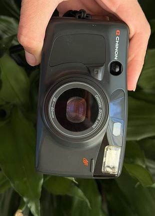Плівкова фотокамера chinon pocket zoom 38–60mm