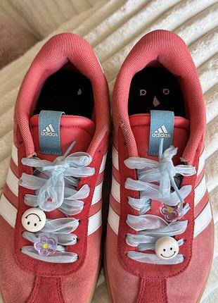 Кросівки adidas 2