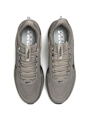 Nike pegasus premium light grey black 4