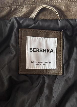 Шкірянка куртка bershka 4