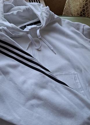 Кофта бренду adidas в ідеальному стані 3