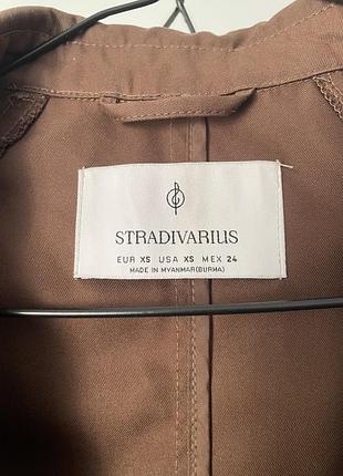Коричневый тренч stradivarius 3