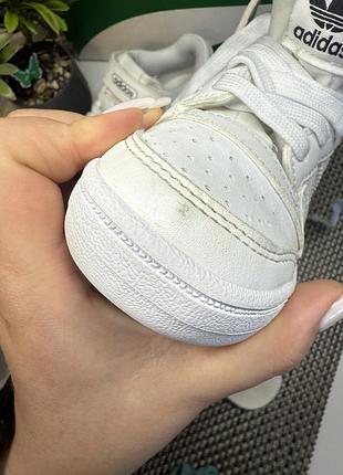 Оригінальні кросівки adidas 2
