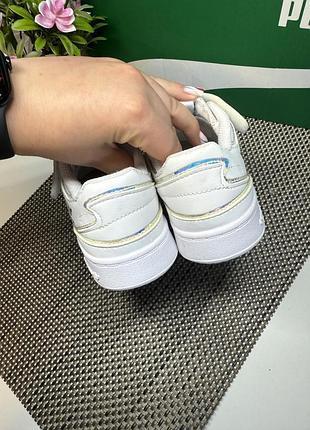 Оригінальні кросівки adidas 6