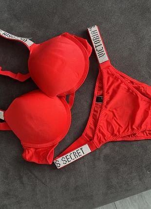 Комплект білизни жіночий victoria’s secret червоний