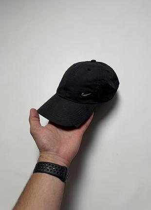 Кепка nike metal swoosh heritage86 черная оригинал бейсболка с металлическим сушем