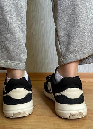 Кросівки adidas 5