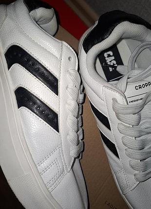 Кросівки cropp 3