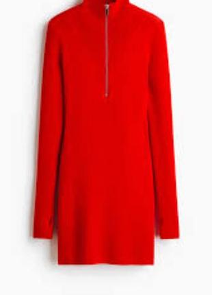 Короткое трикотажное платье из мериносовой шерсти h&amp;m (модель zip-top merino wool dress).