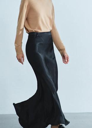 Длинная атласная юбка с клинами годе zw collection