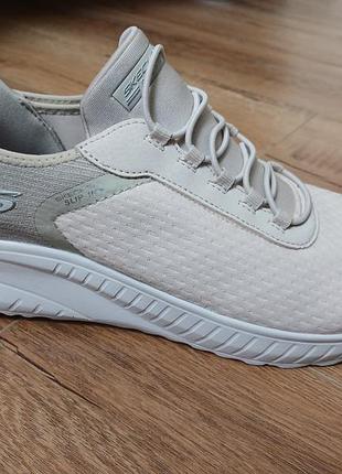 Кроссовки skechers, оригинал. р41/42. новые