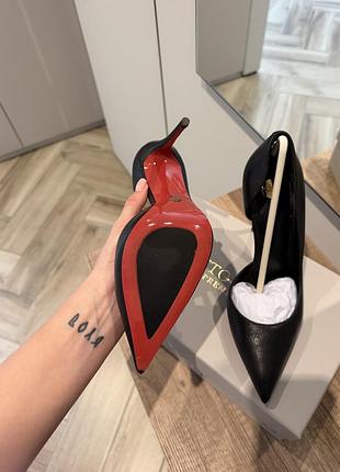 Шкіряні туфлі лодочки vitto rossi premium чорного кольору
