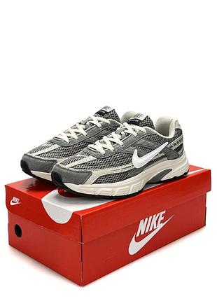 Nike initiator grey beige 8