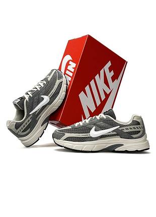 Nike initiator grey beige 9
