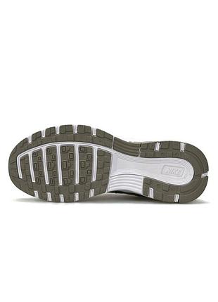 Nike
p-6000 olive beige 7