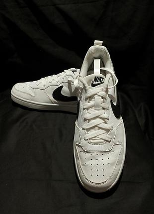Nike court borough low 5