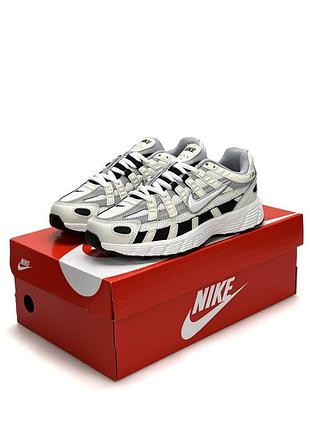 Nike
p-6000 white beige black 8