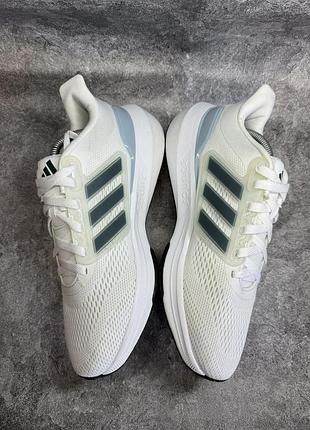 Оригінальні кросівки adidas 4