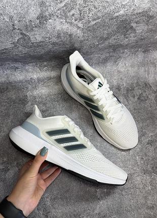 Оригінальні кросівки adidas