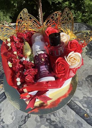 Ефектний подарунковий бокс «drunk cherry» 🍒✨