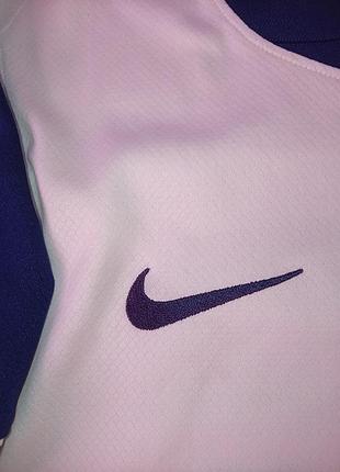 Футбольная форма tottenham 5