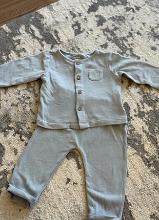 Костюм carters 9 міс