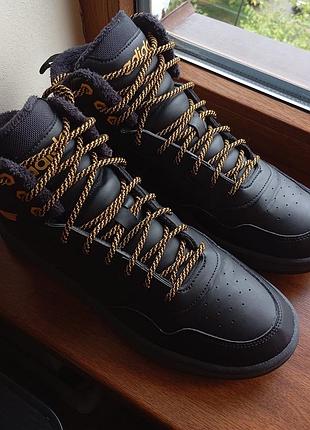 Чоловічі черевики adidas hoops 3.0 mid lifestyle basketball classic fur lining (модель ig7928) у чорному кольорі оригінал р.44.5 стан ідеальний