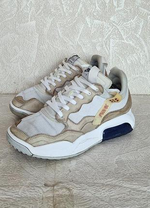 Кроссовки (jordan ma 2) размер 43-44 5