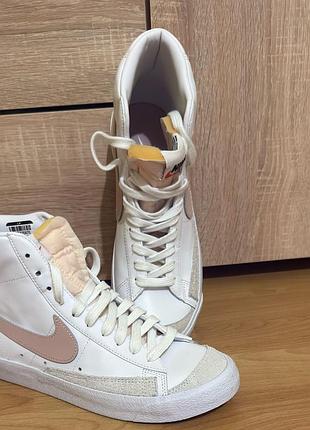 Кросівки жіночі nike blazer mid 77 white cz1055-118