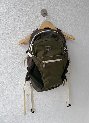 Трекінговий рюкзак osprey 3