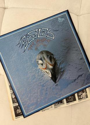 Платівка виконавець: eaglesальбом: their greatest hits (1971-1975)формат: vinyl, lp, albumлейбл: asylum records / weaкраїна: germany (німеччина)