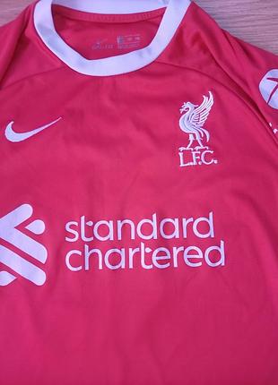 Футбольная форма liverpool 7