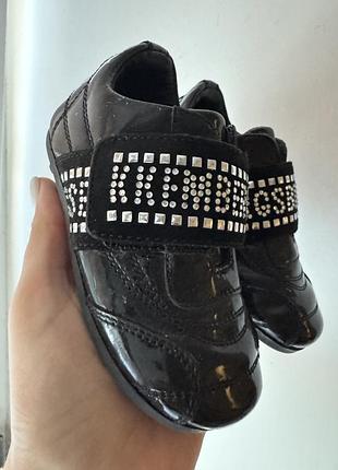 Дитячі чорні лаковані кросівки dirk bikkembergs з стразами
