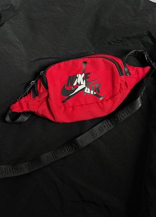 Бананка nike