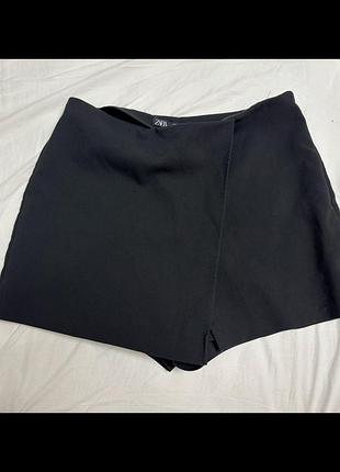 Чорна спідниця-шорти zara з запахом / стильна спідниця шорти зара розмір l