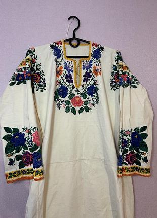 Автентична старовинна вишита сукня / вишиванка