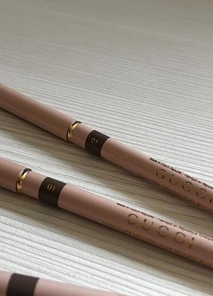 Gucci crayon définition sourcils powder eyebrow pencil — пудровий олівець для брів, відтінок 01 taupe