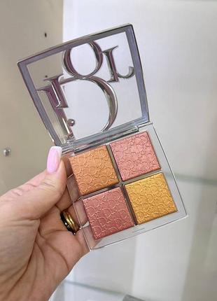 Багатофункціональний хайлайтер-рум'яна - dior backstage glow - 005