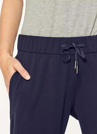 Штани бренду lululemon синього кольору 2