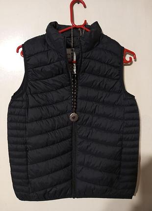 Базовая черная стеганая жилетка с карманами marks &amp; spencer для подростка-унисекс 11-12 лет