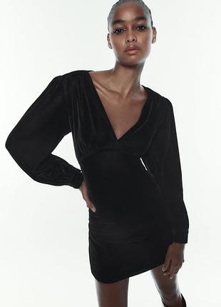 Чорна сукня zara