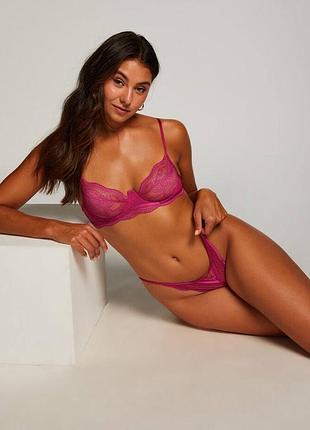 Комплект бюстик і трусики стринги   hunkemoller 🎀
