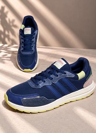 Жіночі ретро кросівки adidas retrorun 40 розмір