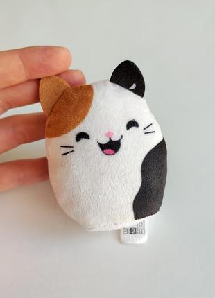 Мягкая игрушка коллекционная макдональдс хеппи мил cam the cat кэм и кос коллекции squishmallows mcdonald's happy meal 2025