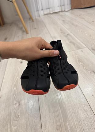 Сандалі nike 29,5 розмір . 18 см устілка 2