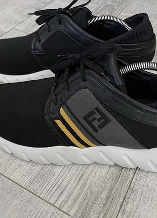 Чоловічі кросівки fendi