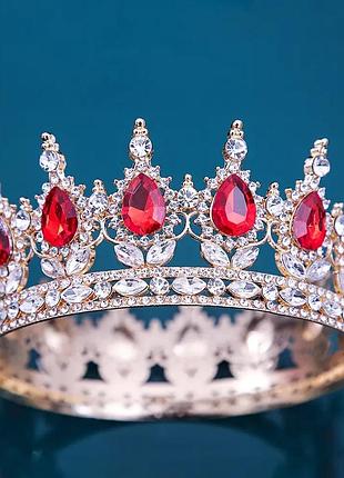 Роскошная корона диадема серебряная с красными кристаллами на торт и на праздник, 15 см