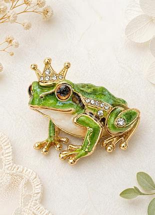 🐸👑 чарівна брошка «жабка у короні / царівна жаба» зі стразами та емаллю 💎